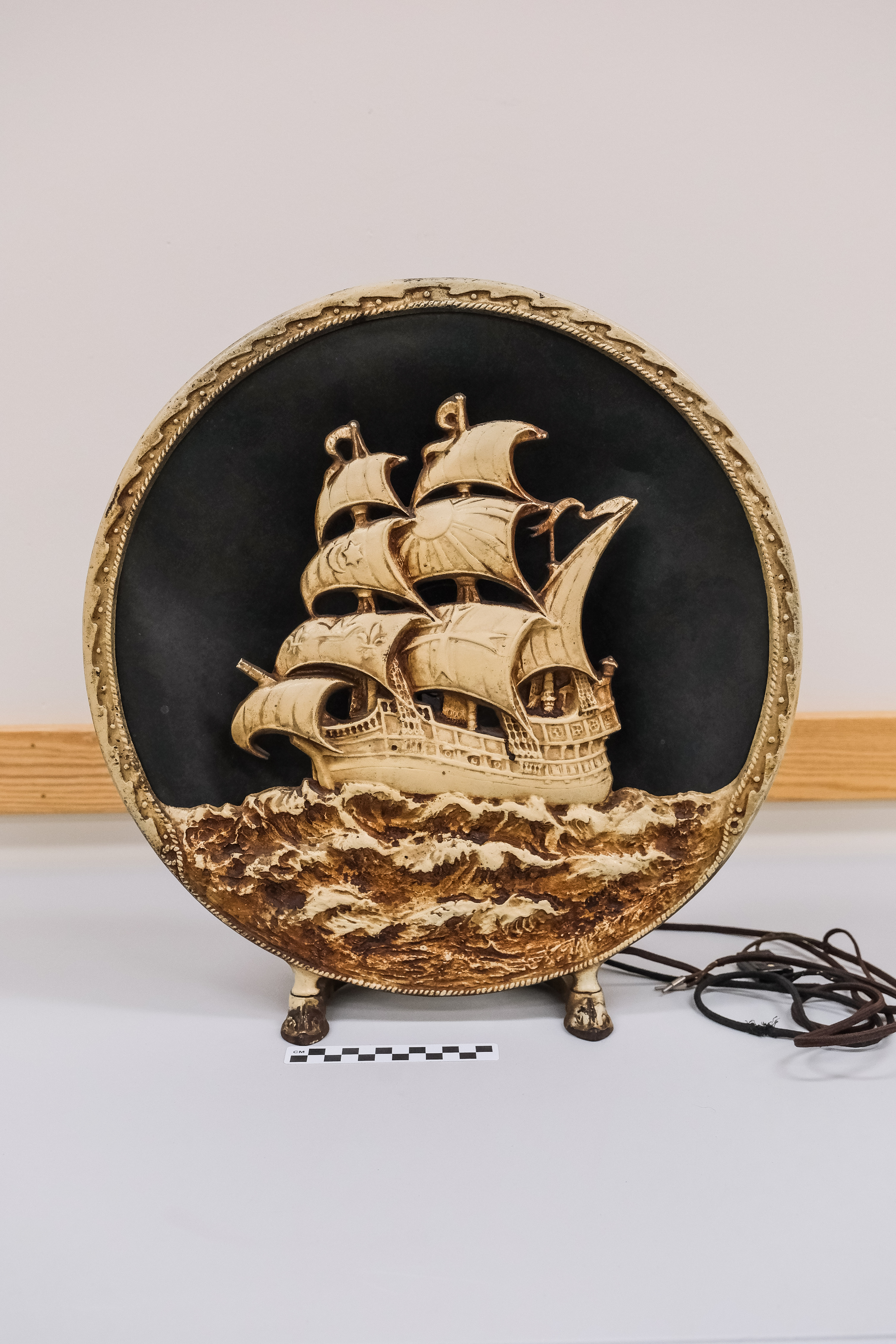 decorative ship speaker